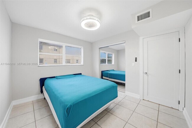 Building Photo - 2651 NW 13th St