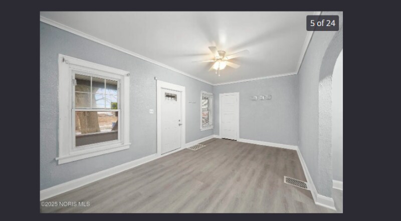 Building Photo - 1518 Buckingham St