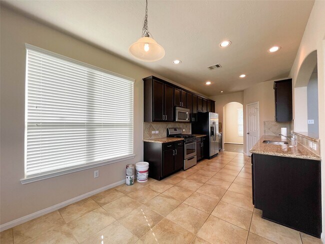 Building Photo - 3419 Yasmine Ranch Dr