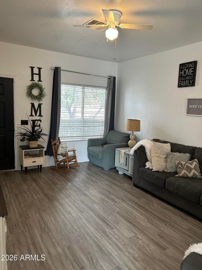 Building Photo - 13939 N 132nd Ln