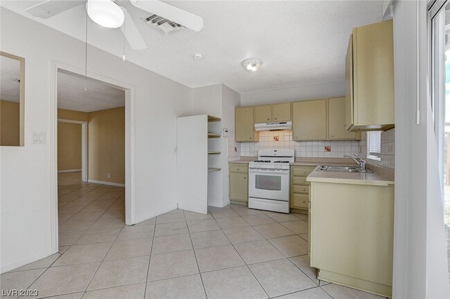 Building Photo - 4584 Armel Ct