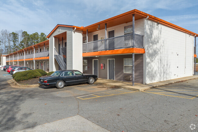 Building Photo - Siegel Select Atlanta/Acworth