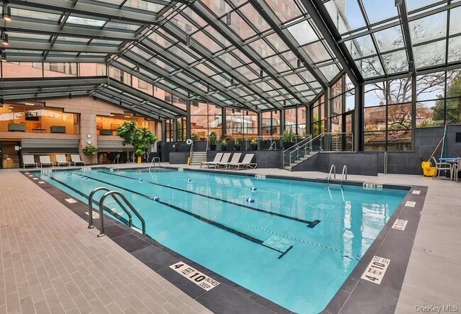 Building Photo - 4 Martine Ave