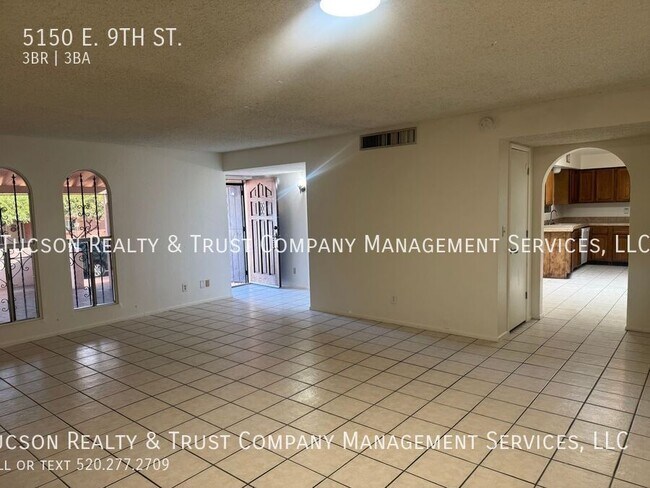 Building Photo - 5150 E 9th St