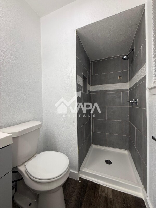 Building Photo - 538 Maddux St