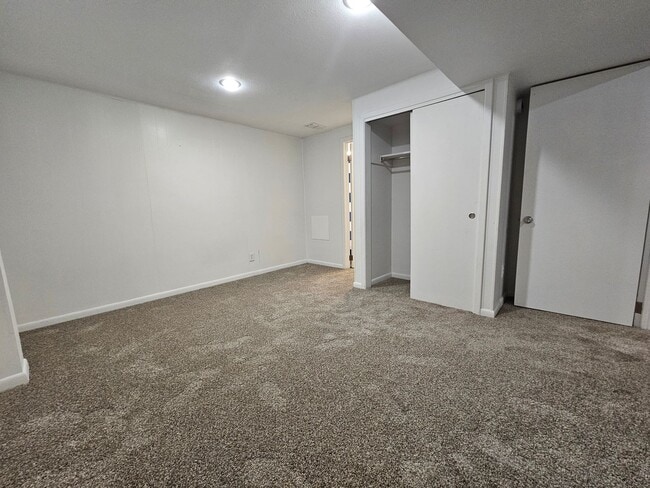 Building Photo - 8491 W 7th Ave