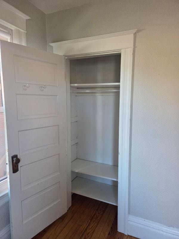 Building Photo - 2 Pennsylvania St