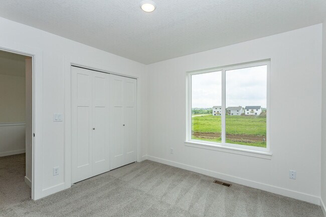 Building Photo - 3105 Bracken Pl
