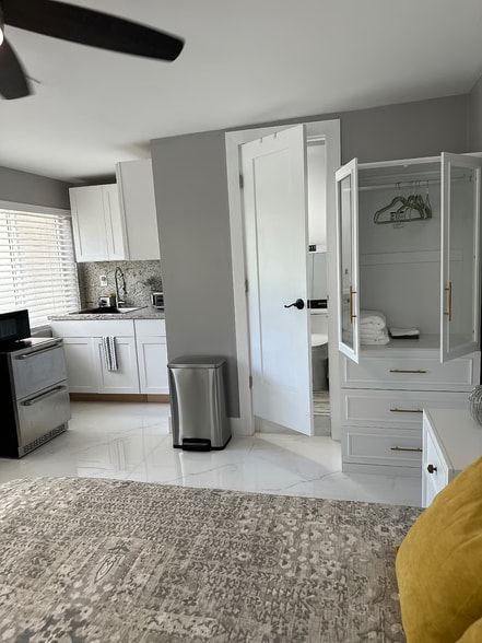 Building Photo - 3163 NW 29th St