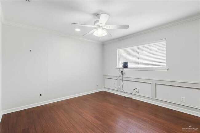 Building Photo - 20 Yucca Ave