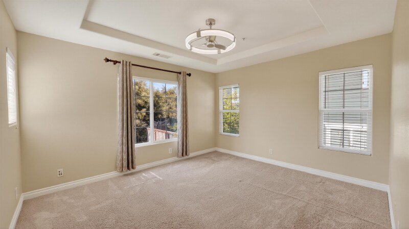 Building Photo - 63 Potters Bend