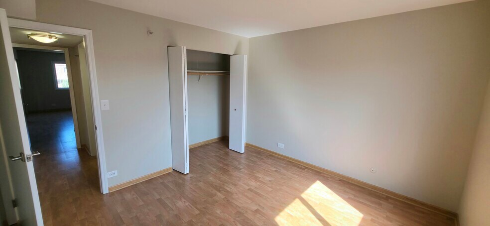 Building Photo - 4132 Cove Ln