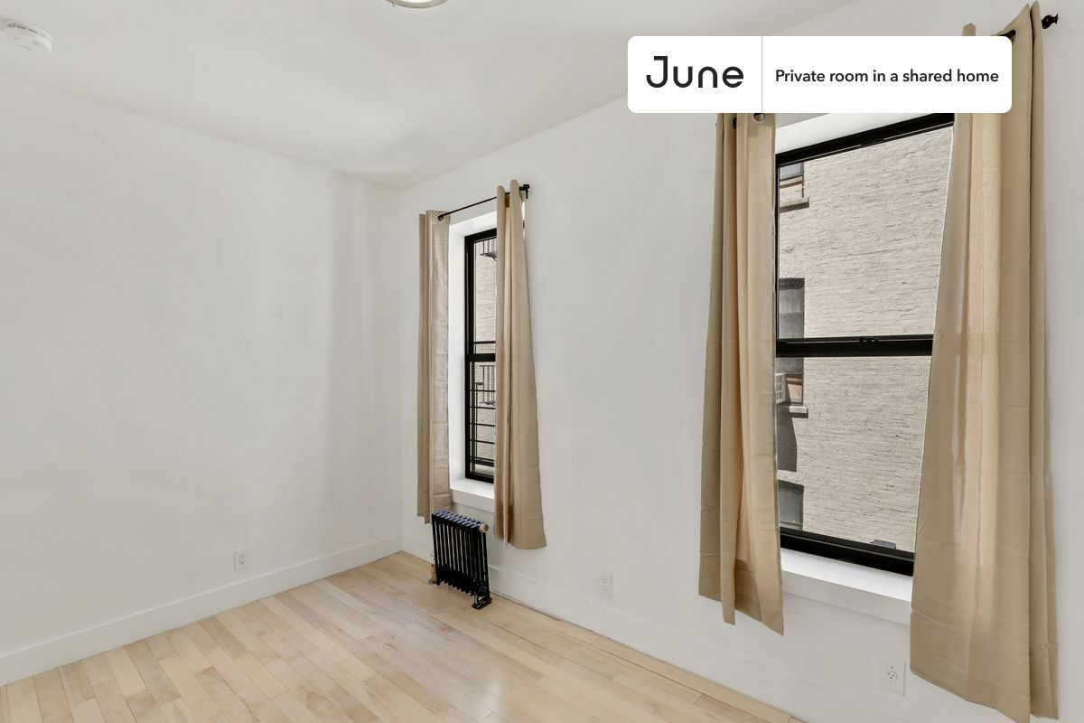 Building Photo - Room in Shared 4 bed/2 bath home