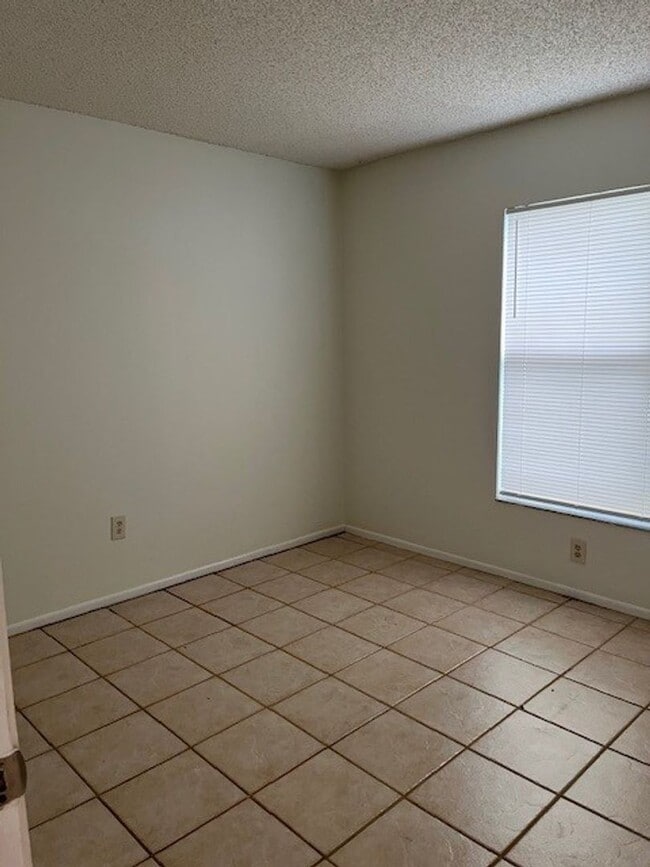 Building Photo - **Goldenrod Villas of Winter Park- 3/2 Vil...