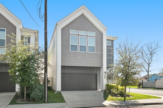 Building Photo - 4002 Elser St