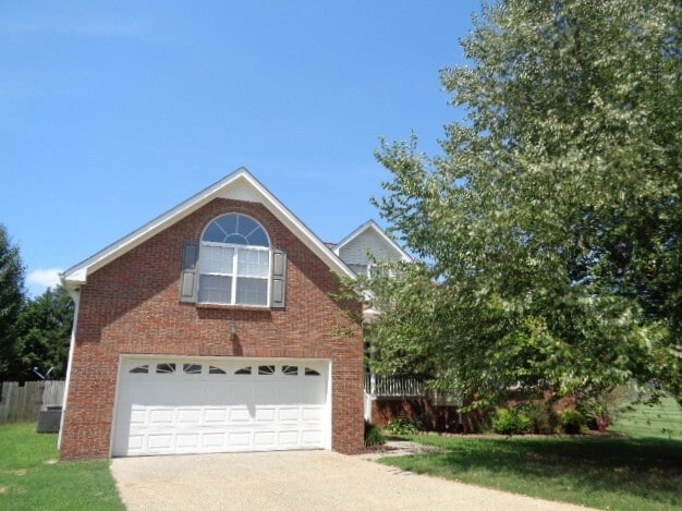 Building Photo - 614 Worthington Pl