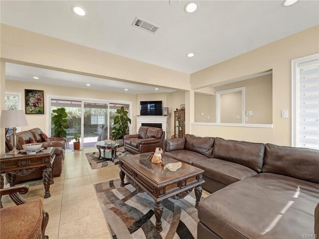 Building Photo - 5310 Nestle Ave