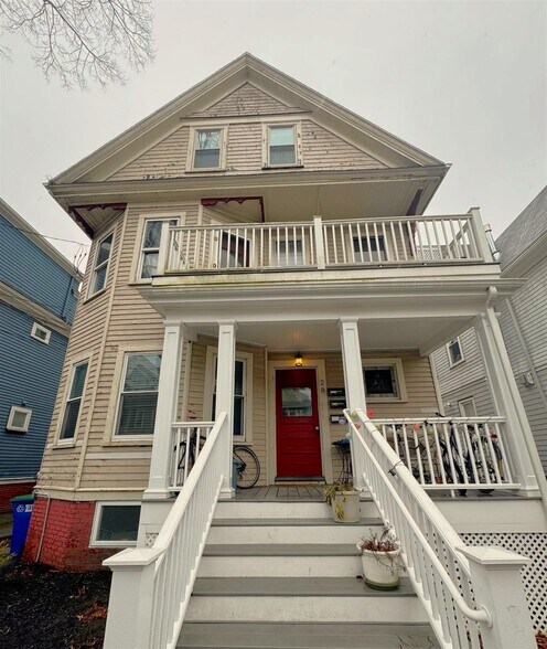 Building Photo - 28 Lexington Ave