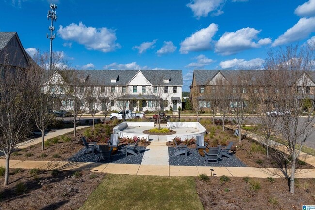 Building Photo - 1195 Windsor Sq