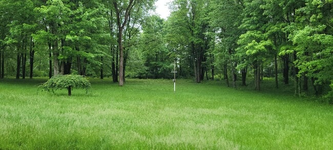 Building Photo - 11201 Beaver Rd NW