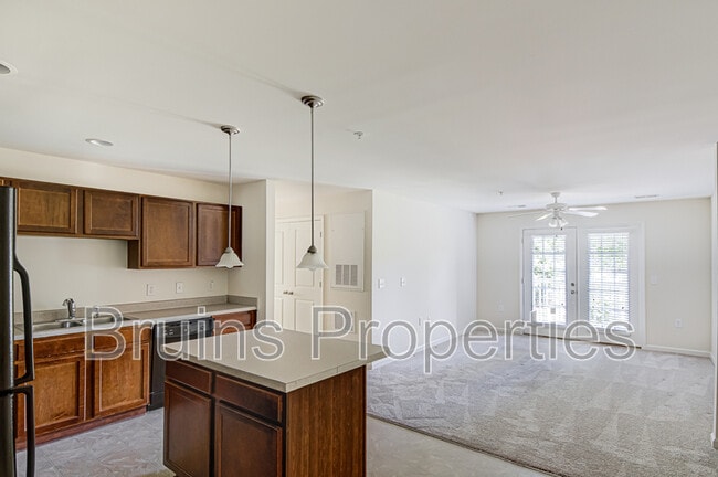 Building Photo - 4505 Old Battleground Rd