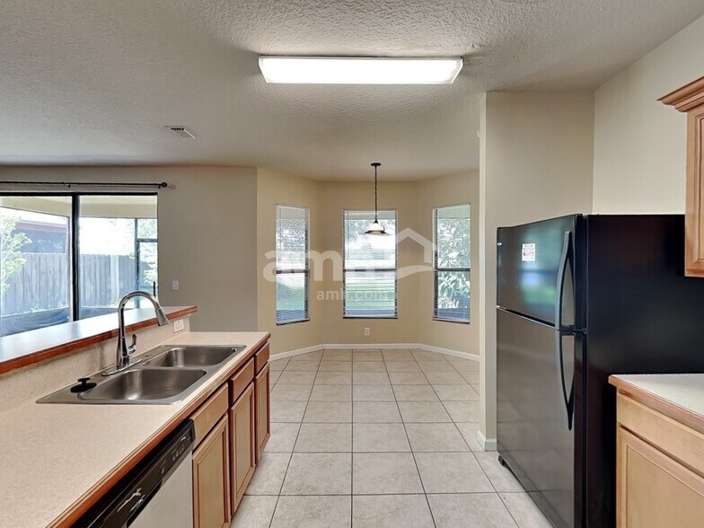 Building Photo - 1134 Serengeti Way