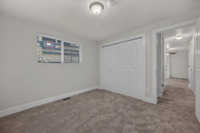 Building Photo - 349 N 800 E