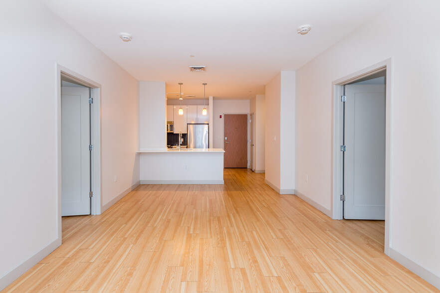 Primary Photo - 292 D St