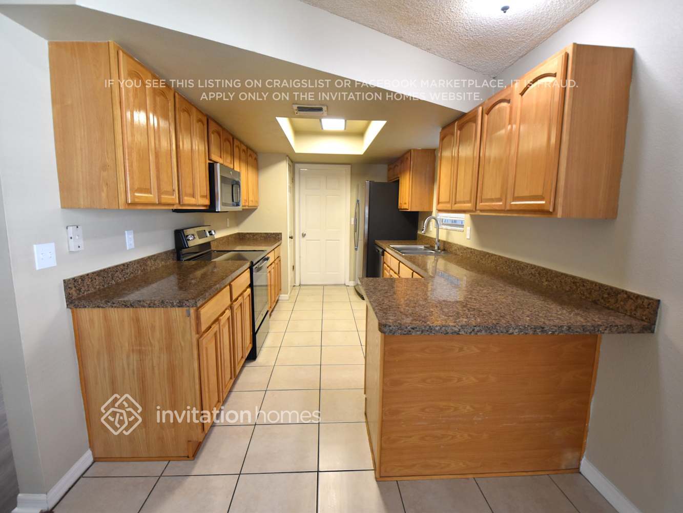 Building Photo - 1737 Grand Oak Dr