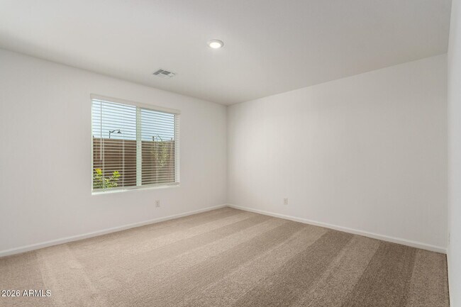 Building Photo - 17589 N Del Mar Ave