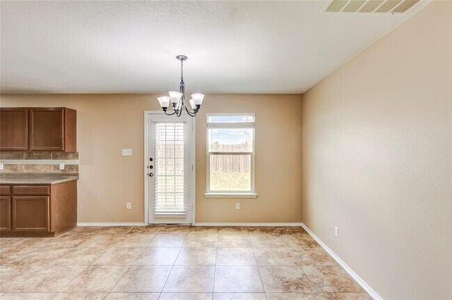 Building Photo - 9104 Single Bnd Trl