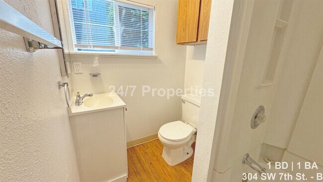 Building Photo - 2024-304MF