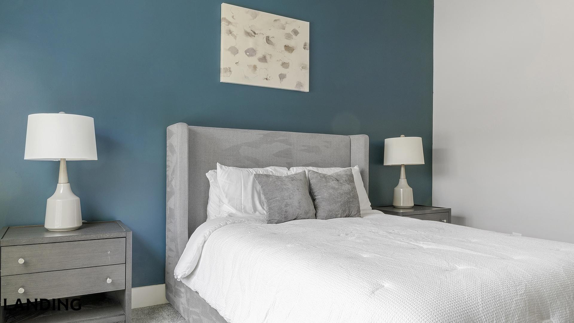 Building Photo - 1880 Maple Dr NW