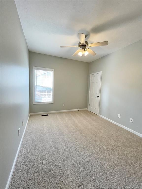 Building Photo - 11 Richmond Park Dr