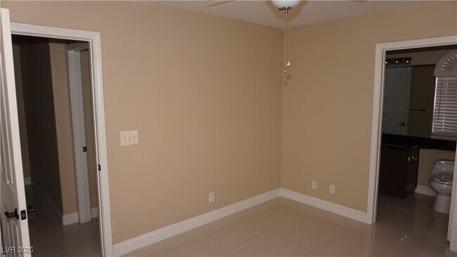 Building Photo - 3514 White Diamond Dr