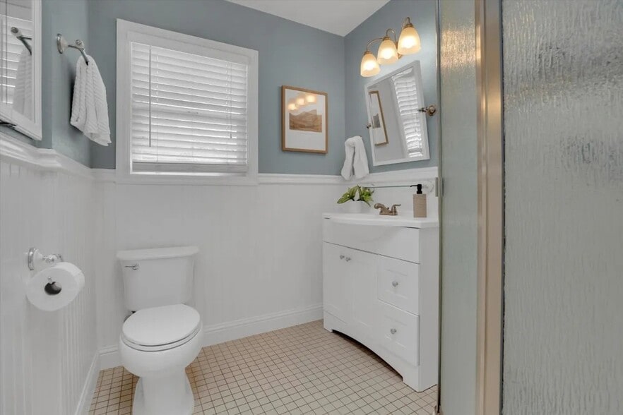 Bathroom - 1020 S Church St