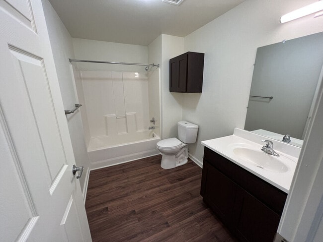Building Photo - Osage Apartments
