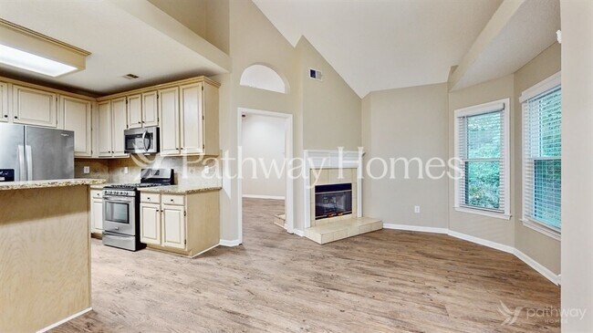 Building Photo - 903 Sweetbay Ct
