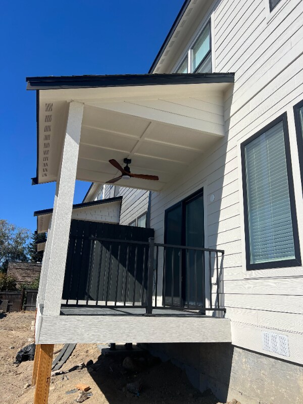 Building Photo - 1300 Terrace Ct