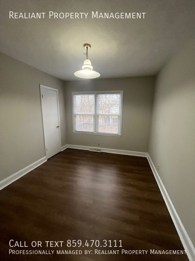 Building Photo - 508 W Main St