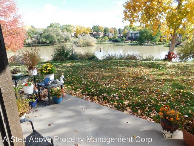 Building Photo - 2 br, 2 bath House - 961 Lakeside Drive #205