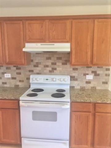 Building Photo - 9309 Chesapeake Ln