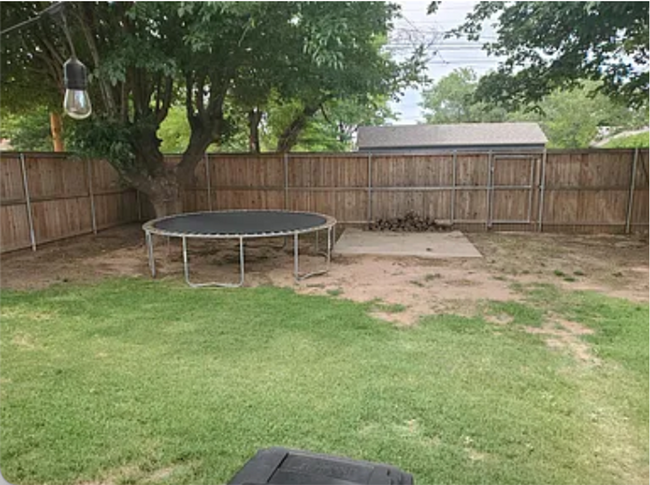 Building Photo - 3 Bedroom 2 bathroom house close to TTU!