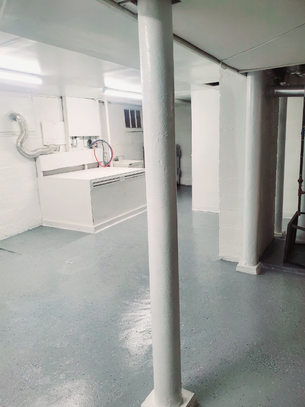 Building Photo - 11806 Farringdon Ave