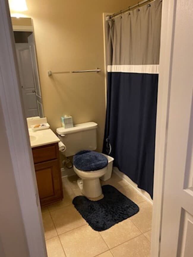 Building Photo - 2 BED/2.5 BATH Townhome in Magnificent Wesley Heights West End District