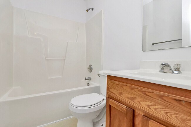 Building Photo - 3 Bed/2 Bath Home for RENT