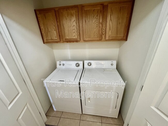 Building Photo - 1412 S Mississippi Ave