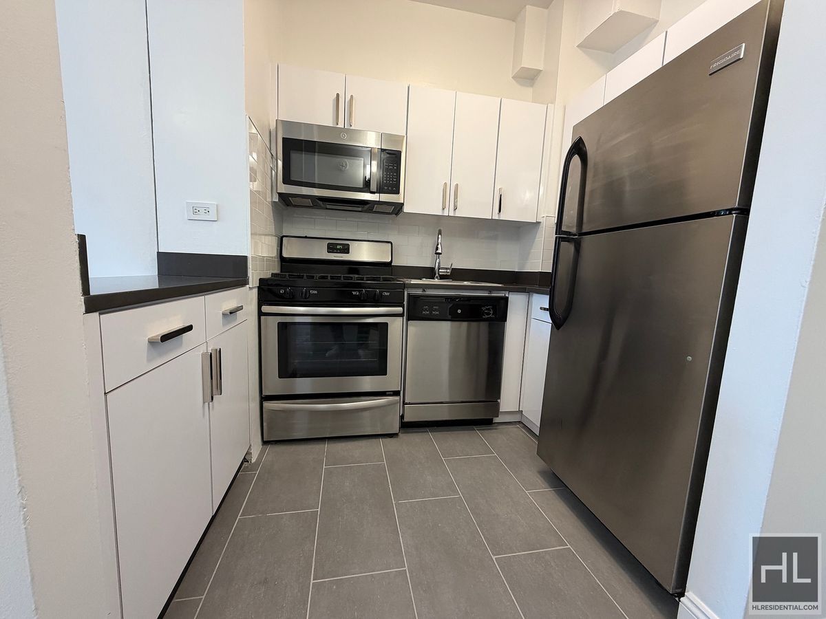 Building Photo - WEST 22 STREET