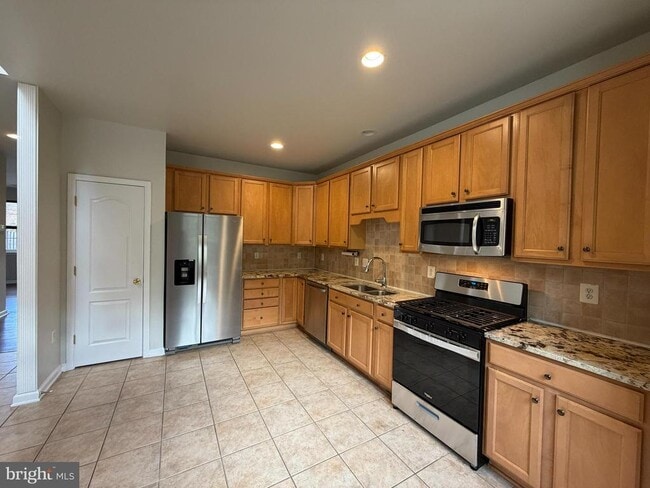 Building Photo - 412 Kintyre Ln
