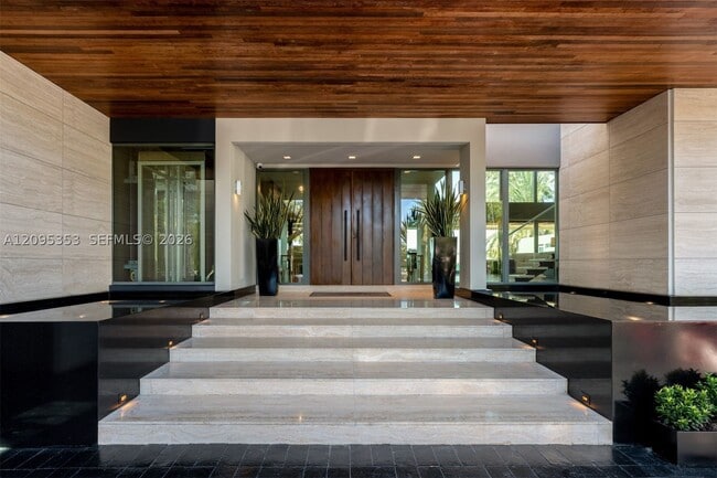 Building Photo - 360 Harbor Dr